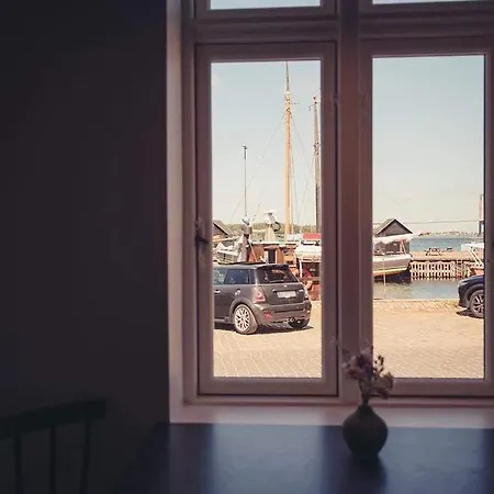 Dock House 95-97 * Middelfart