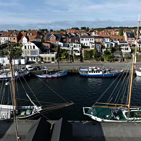 Dock House 95-97 * Middelfart